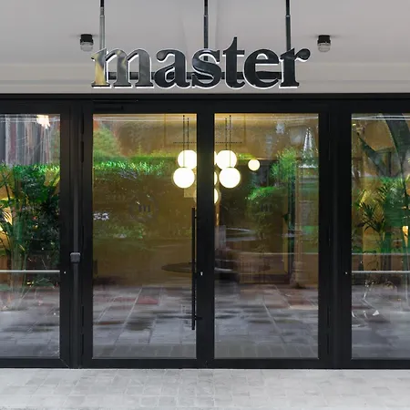 Master Trevi-2