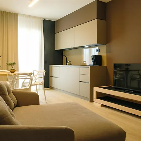 Camoma Aparthotel - Suites Apartments-2