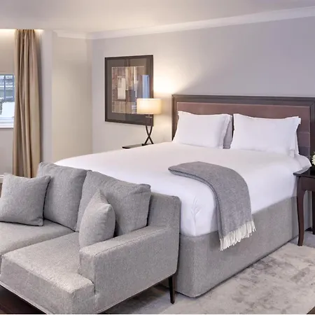 Fraser Suites Queens Gate-2