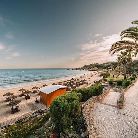 Grande Real Santa Eulalia Resort & Hotel Spa-2