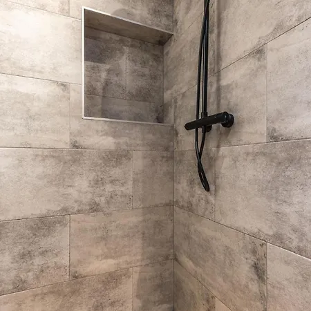 Grandioso Appartement - Studio-3
