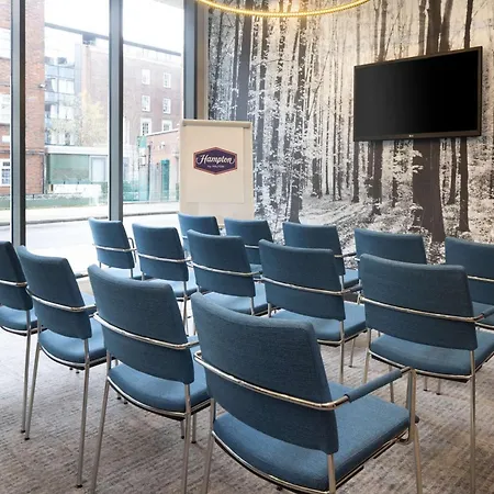 Hampton By Hilton London Waterloo-3