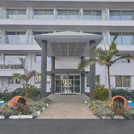 Bohemian Gardens Hotel-3