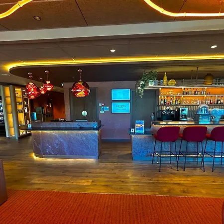 Novotel Suites Clermont Ferrand Polydome-3