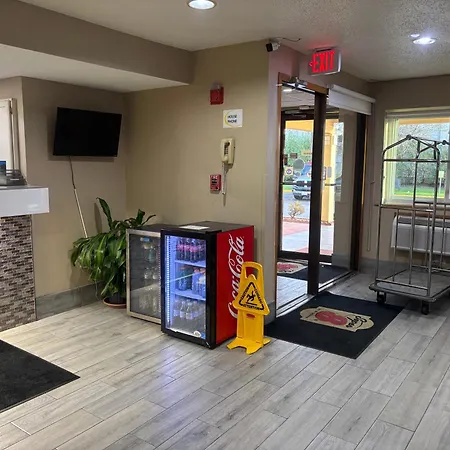 Super 8 By Wyndham Mundelein/Libertyville Area-2