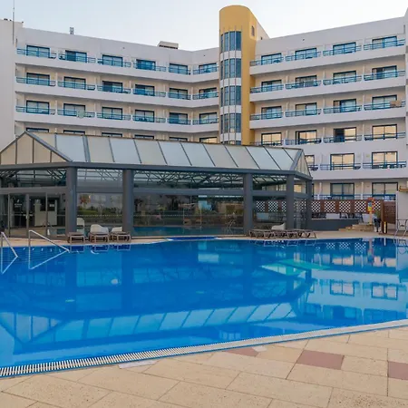 Hotel Pestana Cascais Ocean & Conference Aparthotel-2