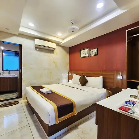 The Avenue Hotel Ballygunge-3