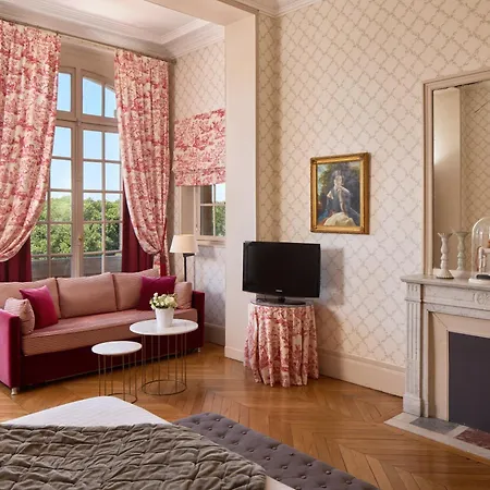 Le Château de la Tour-3
