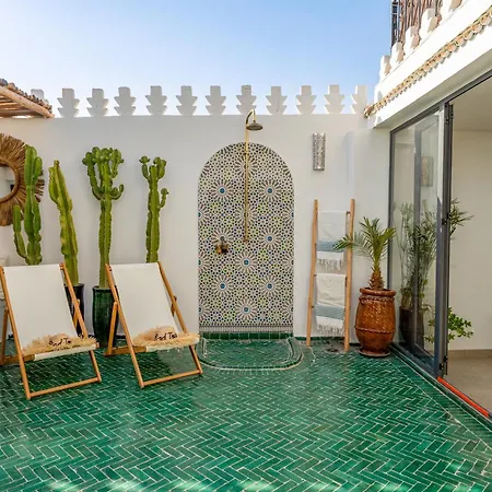 Riad Touria privatisé 5 chambres Rooftop et petit déjeuner-2