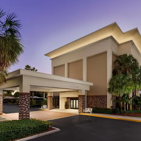 Hampton Inn Ft. Lauderdale-Cypress Creek-3