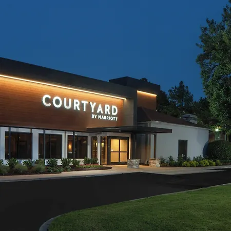 Courtyard By Marriott Memphis East/Park Avenue-3