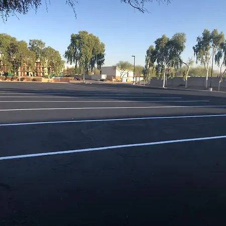 Baymont By Wyndham Phoenix I-10 Near 51St Ave-3