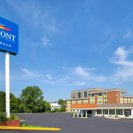 Baymont By Wyndham Grand Rapids Near Downtown-3