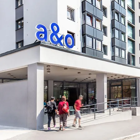 A&O Prague Rhea-3