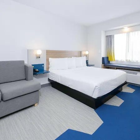 Microtel Inn & Suites By Wyndham Olean-3
