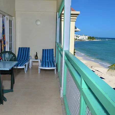 Coral Mist Beach Hotel-2