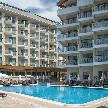 Riviera Hotel&Spa-3