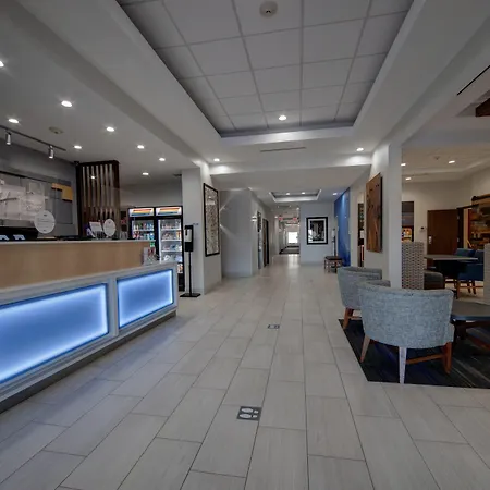 Holiday Inn Express & Suites Oklahoma City West-Yukon By Ihg-2