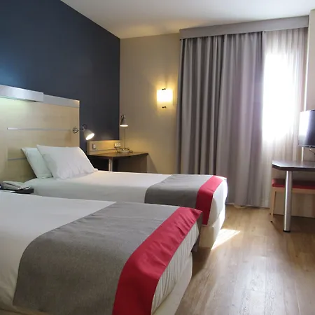Holiday Inn Express Málaga Airport, an IHG Hotel-3