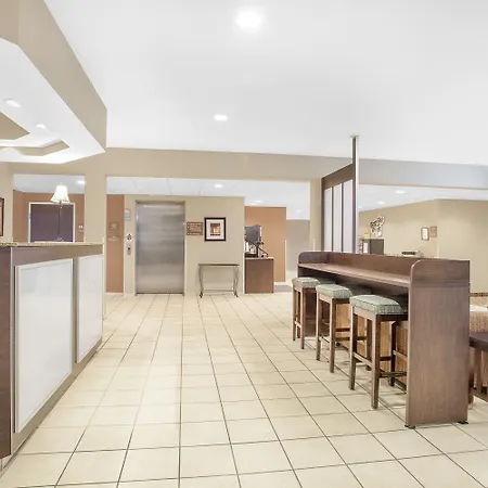 Microtel Inn & Suites By Wyndham Manchester - Newly Renovated-2