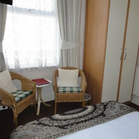 Haven House-2