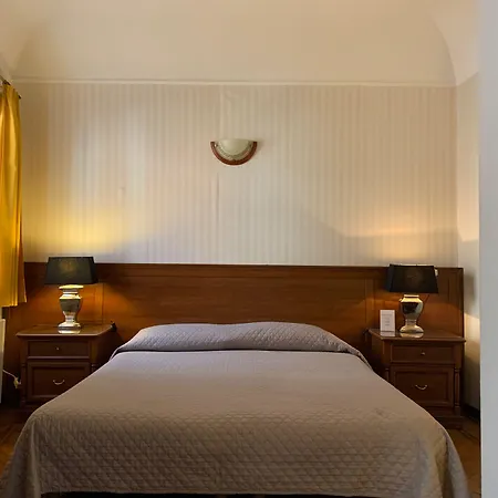 Al Campaniel Bed And Breakfast-2