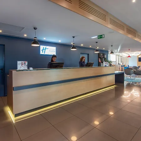 Holiday Inn Express Lisbon Airport By Ihg-3
