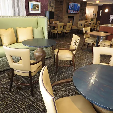 Wingate By Wyndham Elkins-3