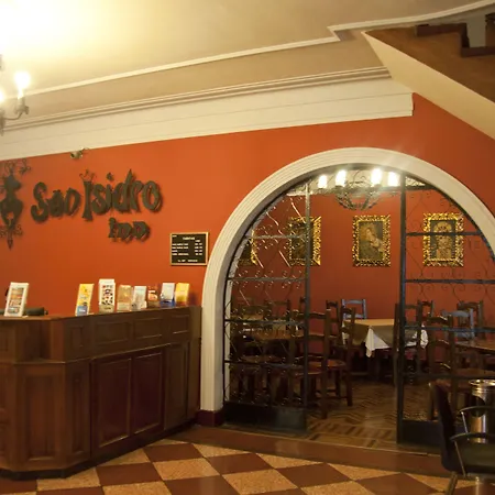 Hotel San Isidro Inn-3