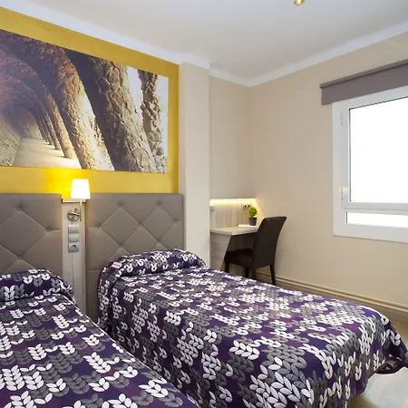 Hostal Barcelona-2