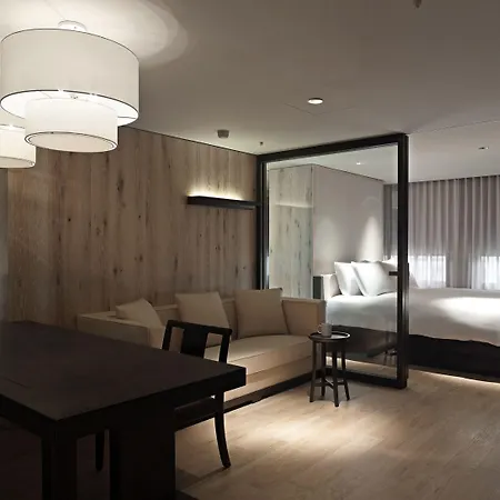 Gloria Residence-2