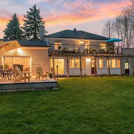 Abacot Hall Bed & Breakfast-3