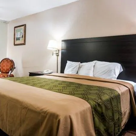 Econo Lodge Selma - Smithfield-3