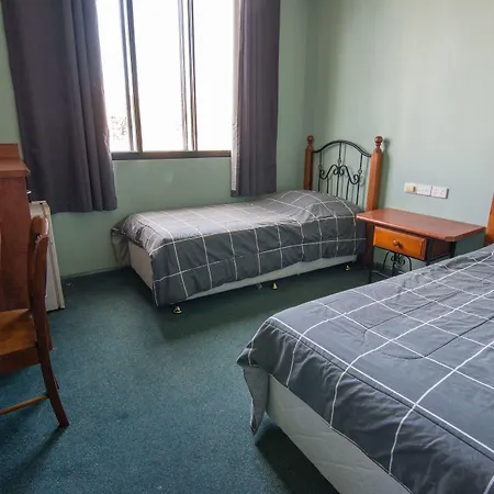 Harp Hotel-2