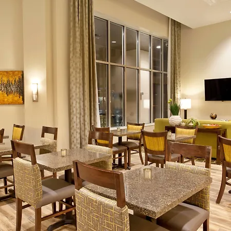 Hampton Inn & Suites - Minneapolis/Downtown-3