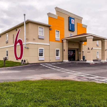 Motel 6-Jourdanton, Tx-3
