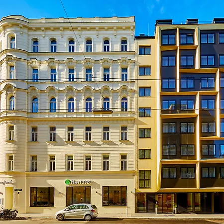 H+ Hotel Wien-2