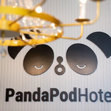 Panda Pod Hotel-2