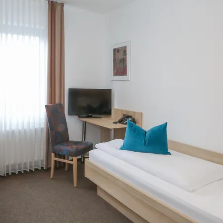 Hotel am Wasserfall-3
