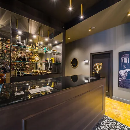 Leo Boutique Rooms - Adults Only-3
