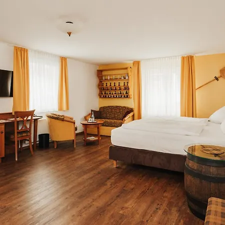 Land-gut-Hotel Landgasthof zur Rose-2