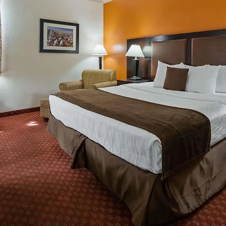 Baymont By Wyndham Lubbock-2