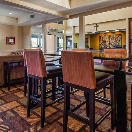 Baymont By Wyndham Lubbock-3