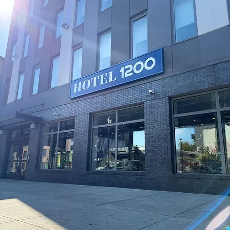 Hotel 1200-2