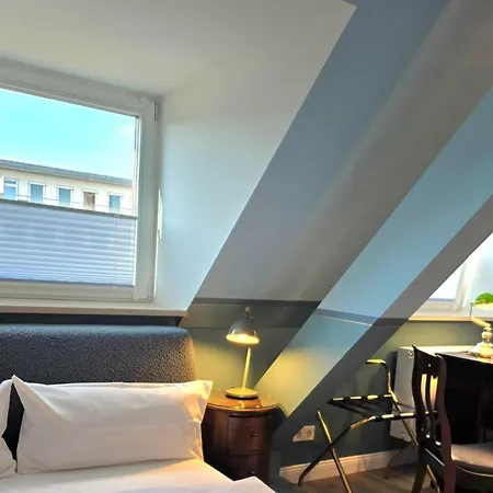Hotel Du Train-3
