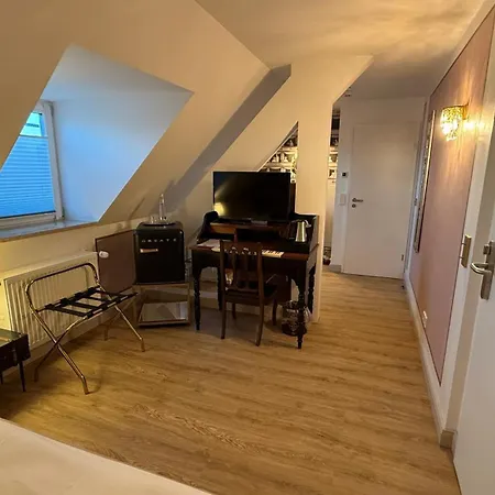 Hotel Du Train-2