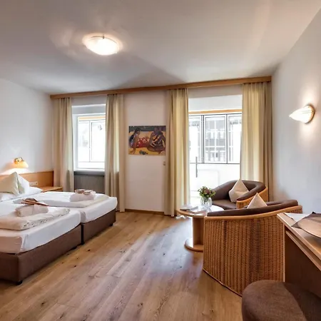 Hotel Post-2