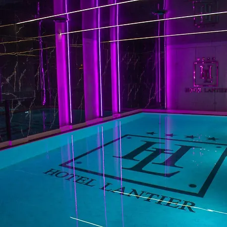 Hotel Lantier&Swimming Pool Zone-2