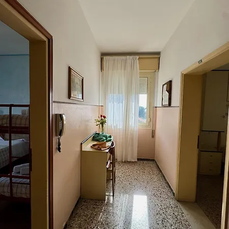 Hotel Arborea-3