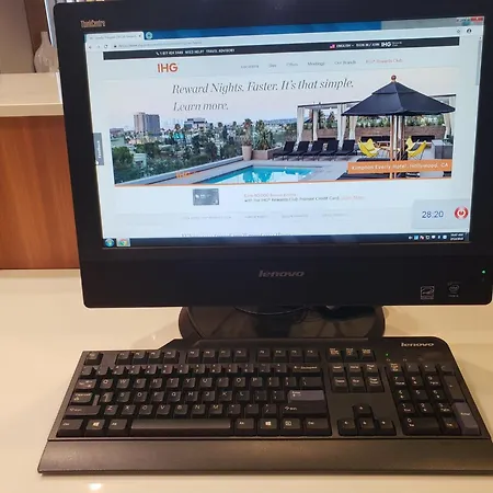 Holiday Inn Express & Suites By Ihg Altoona By Ihg-3
